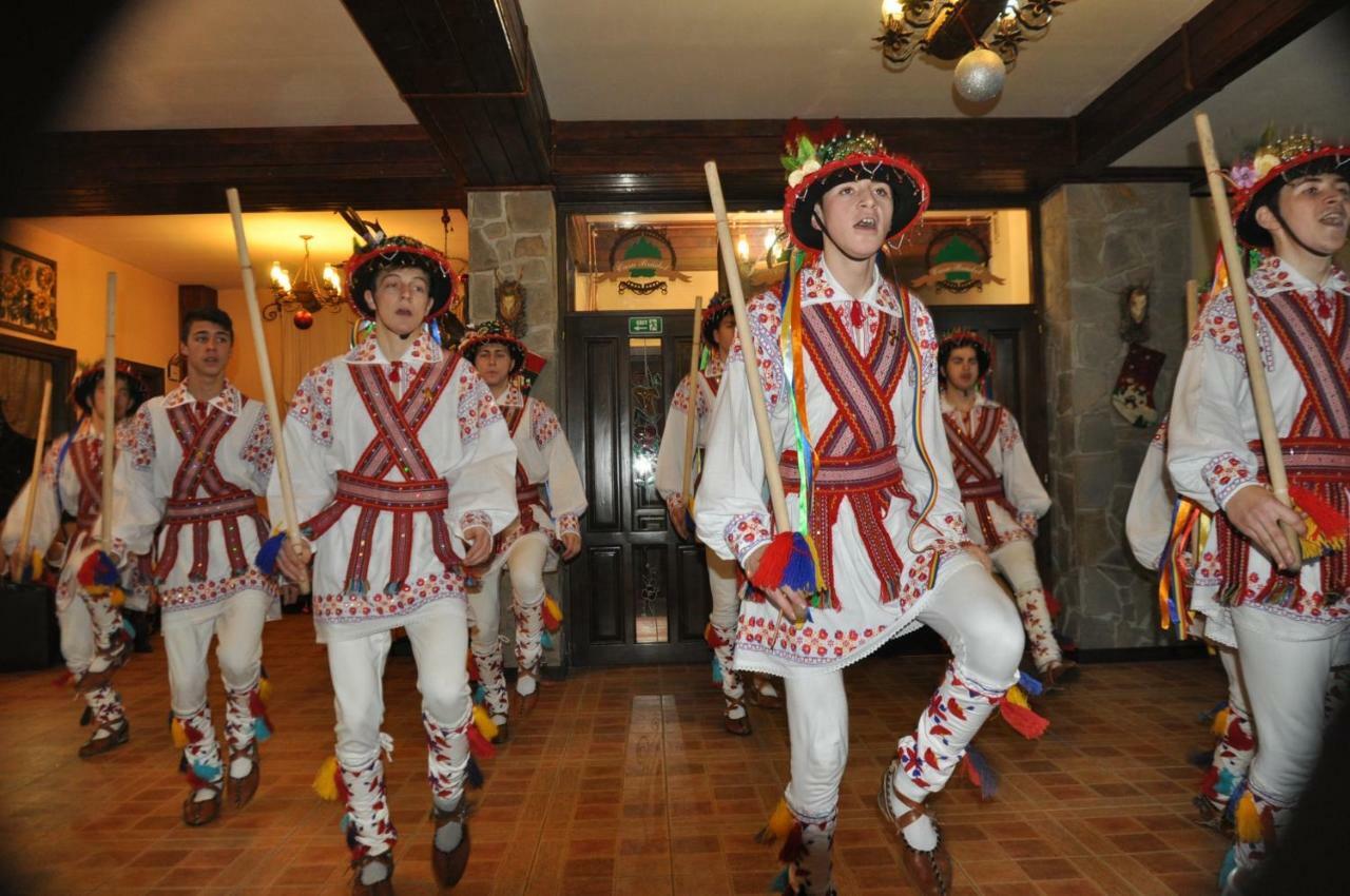 Întorsura Buzăului Casa Bradet 게스트하우스 외부 사진